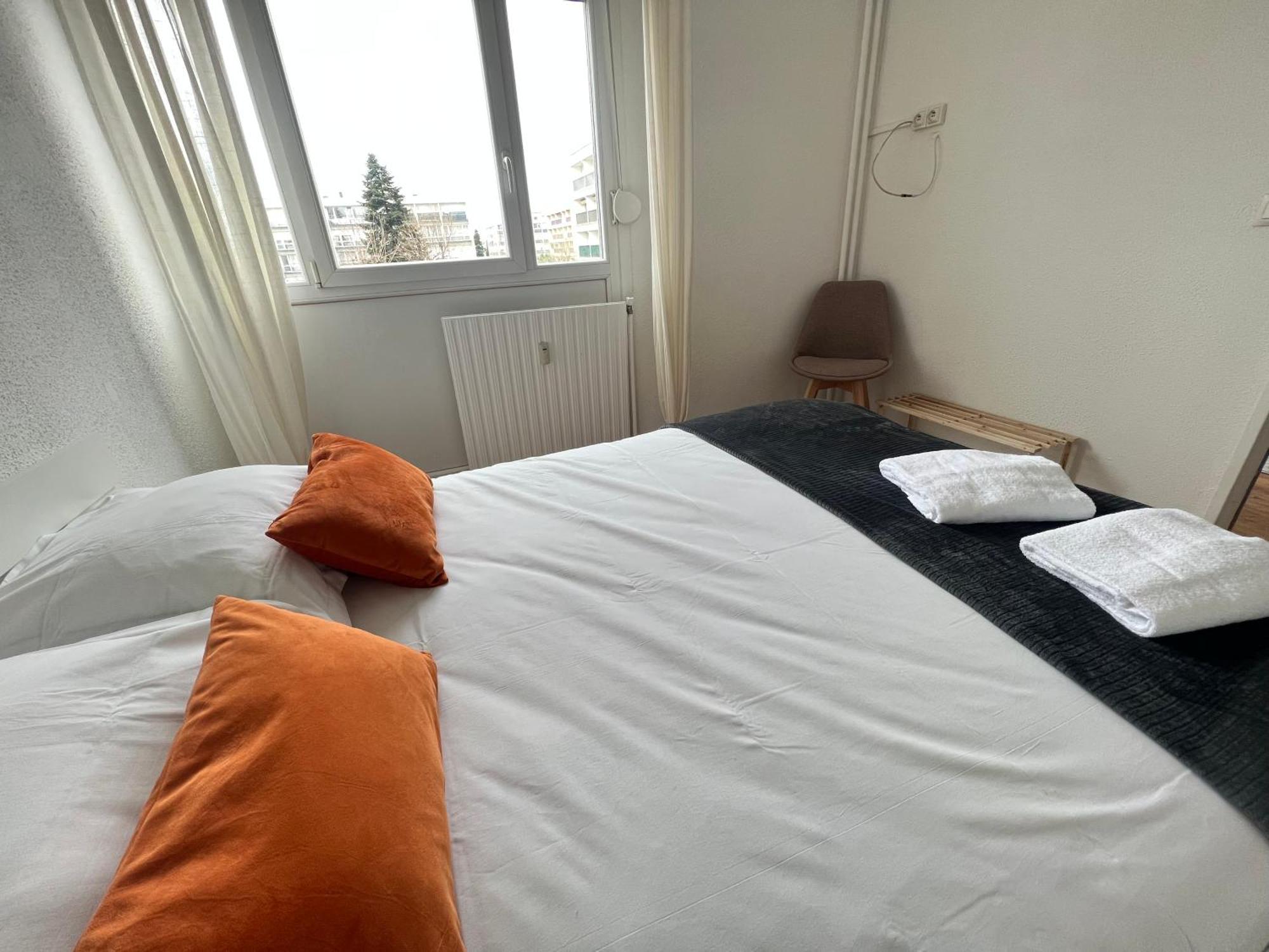 Mon Palmier Grand Appartement Parking Un-Sejour-A-Part Metz Kültér fotó