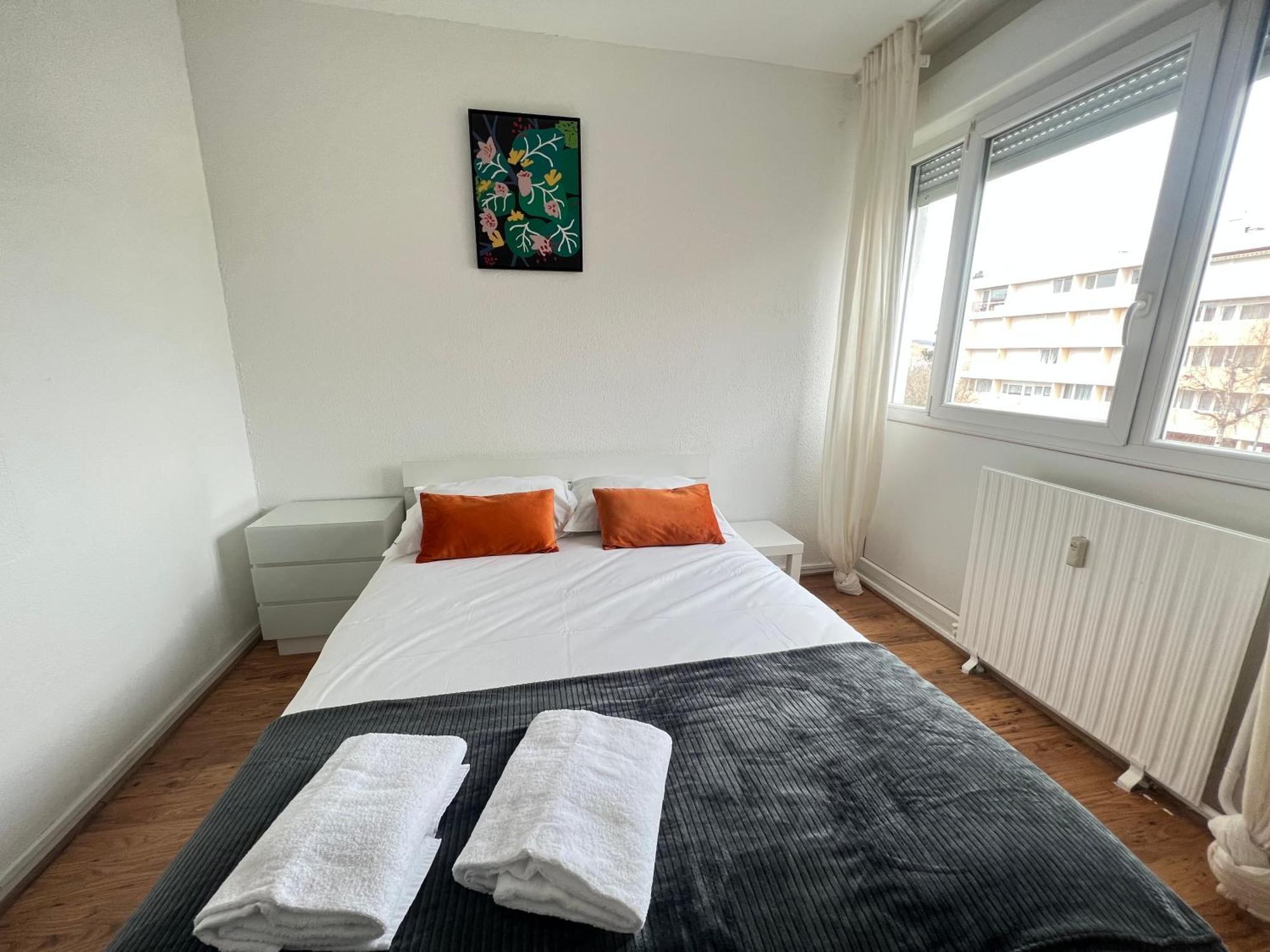 Mon Palmier Grand Appartement Parking Un-Sejour-A-Part Metz Kültér fotó